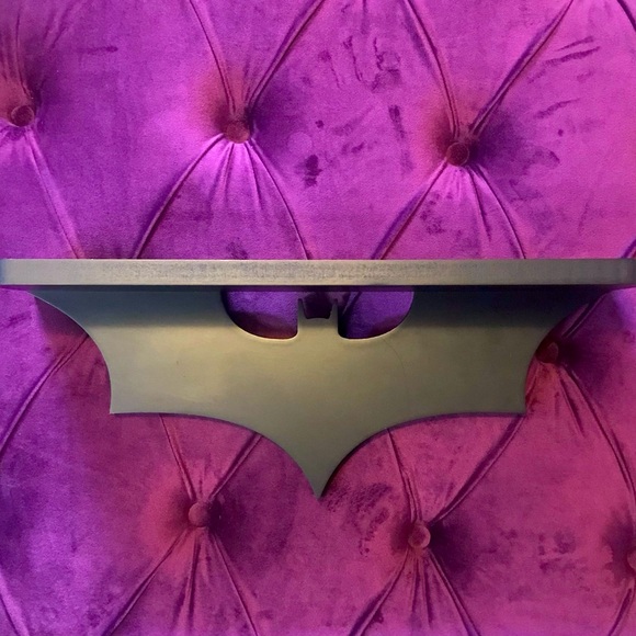 Kiks Products Other - 🦇🖤Bat Shelf Wood Black🖤🦇
